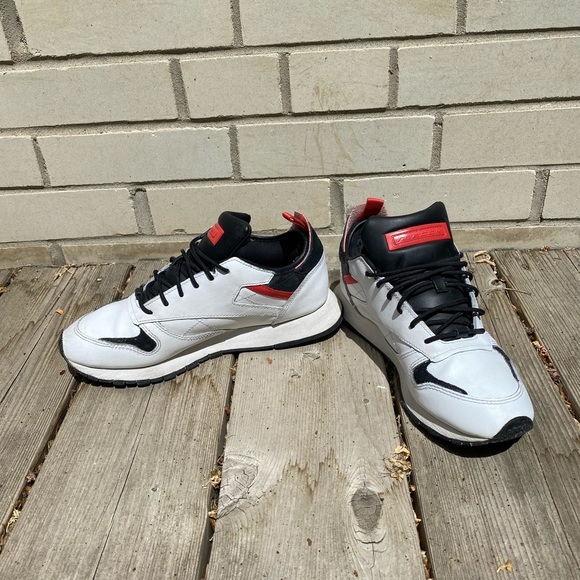 Women’s Reebok running shoes - Picture 4 of 15